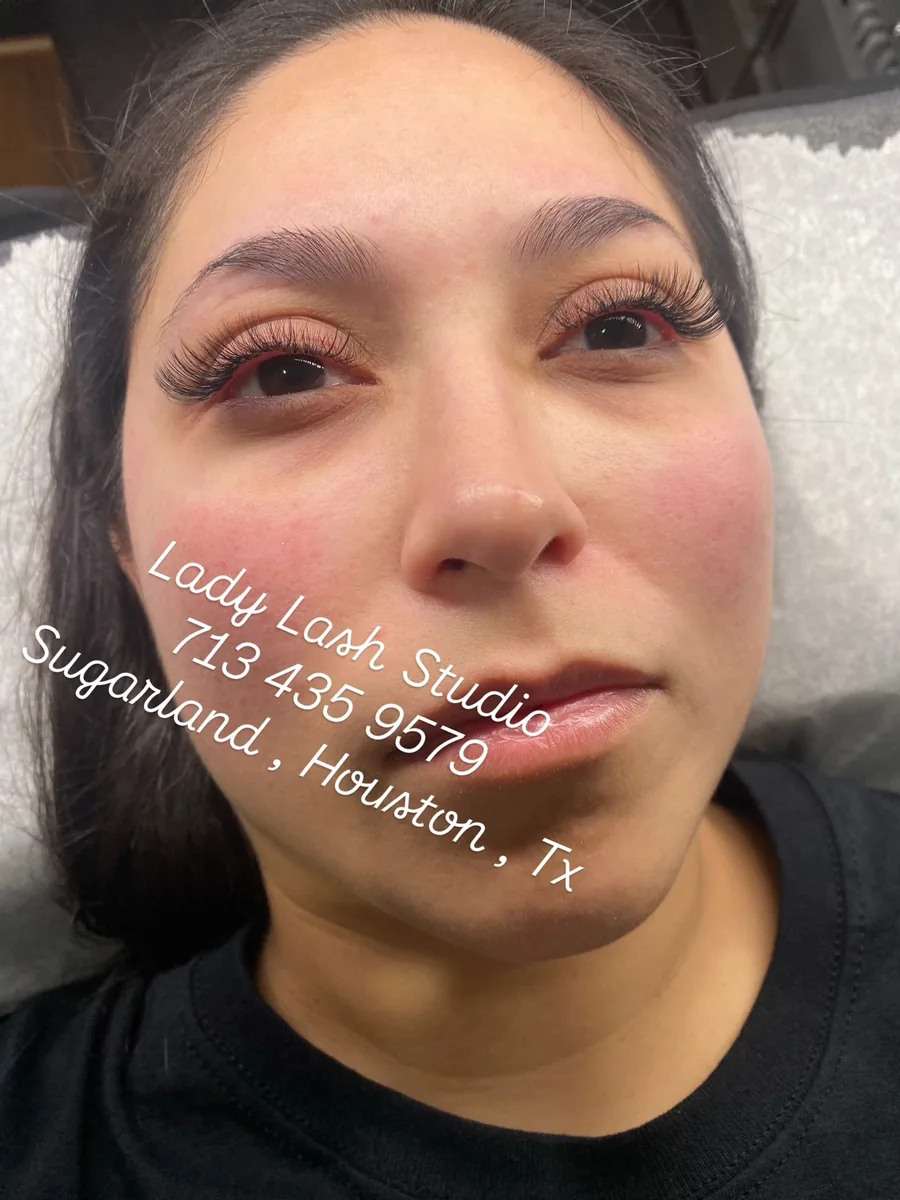 Hybrid lash work by Lady Lash Studio