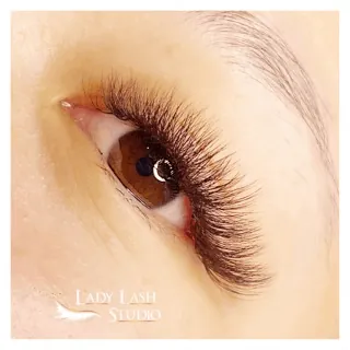 Hybrid lash work by Lady Lash Studio