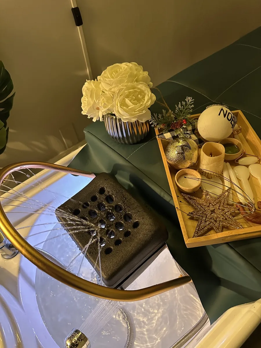Japanese head spa treatment room at Lady Lash Studio